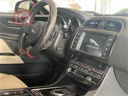 جاگوار XE
